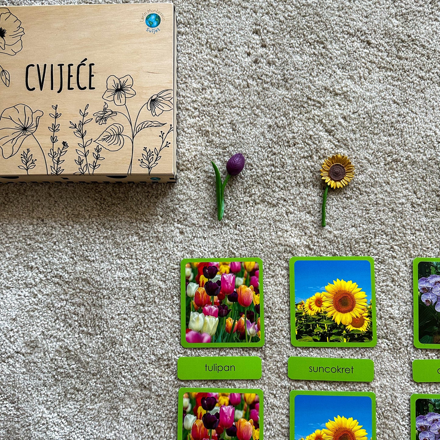 Minijature i Montessori kartice u drvenoj kutiji - Cvijeće