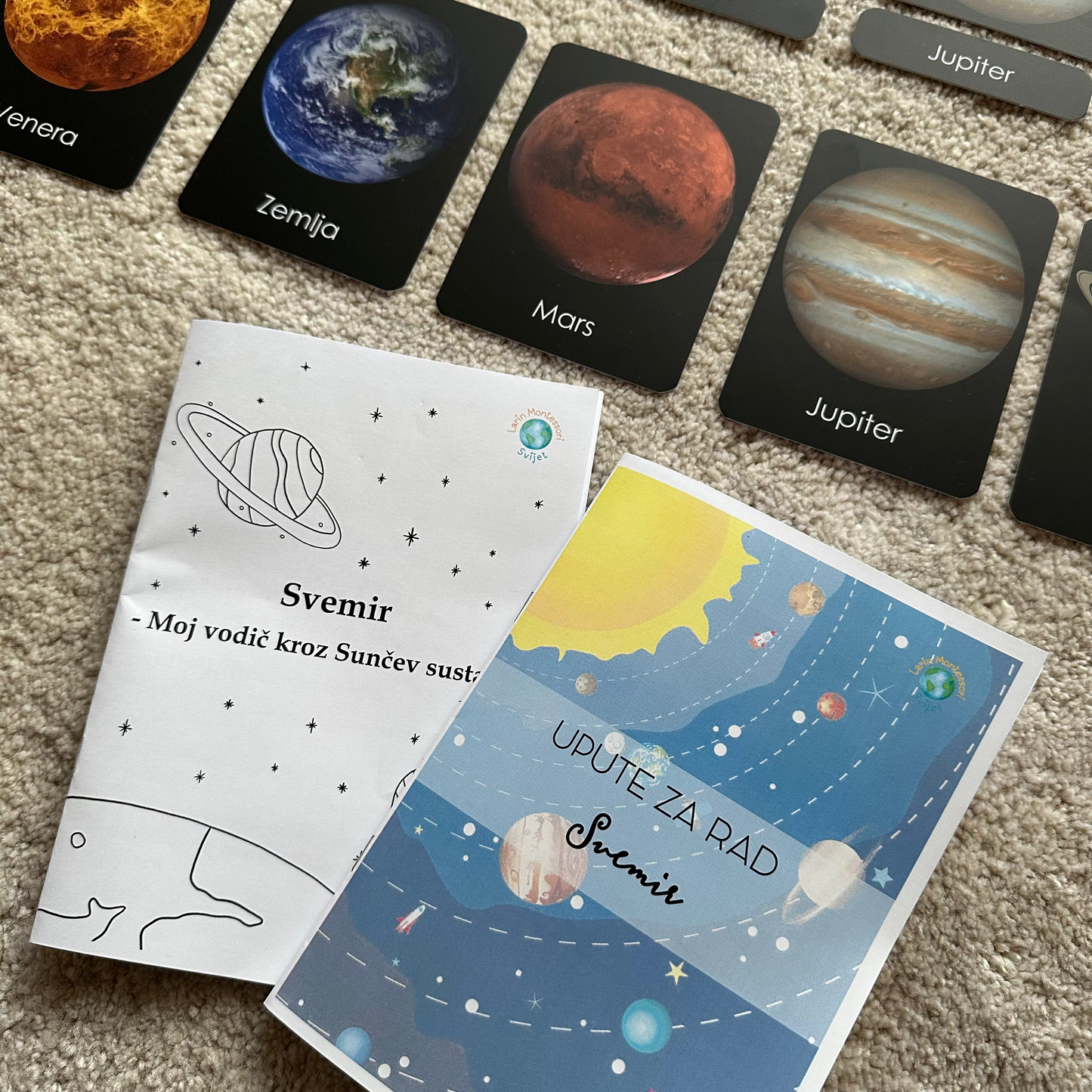 Montessori kartice u drvenoj kutiji - Svemir