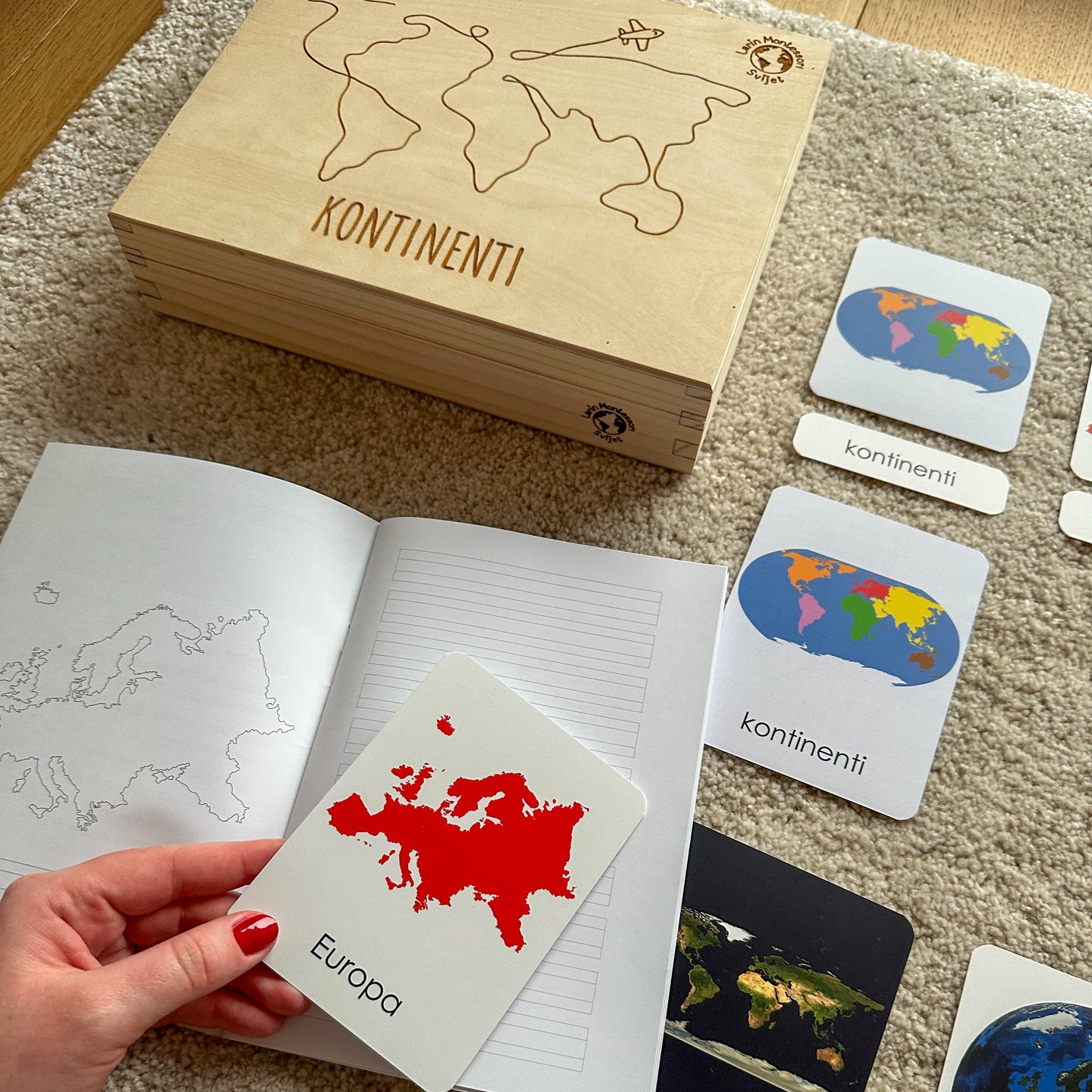 Montessori kartice u drvenoj kutiji - Kontinenti