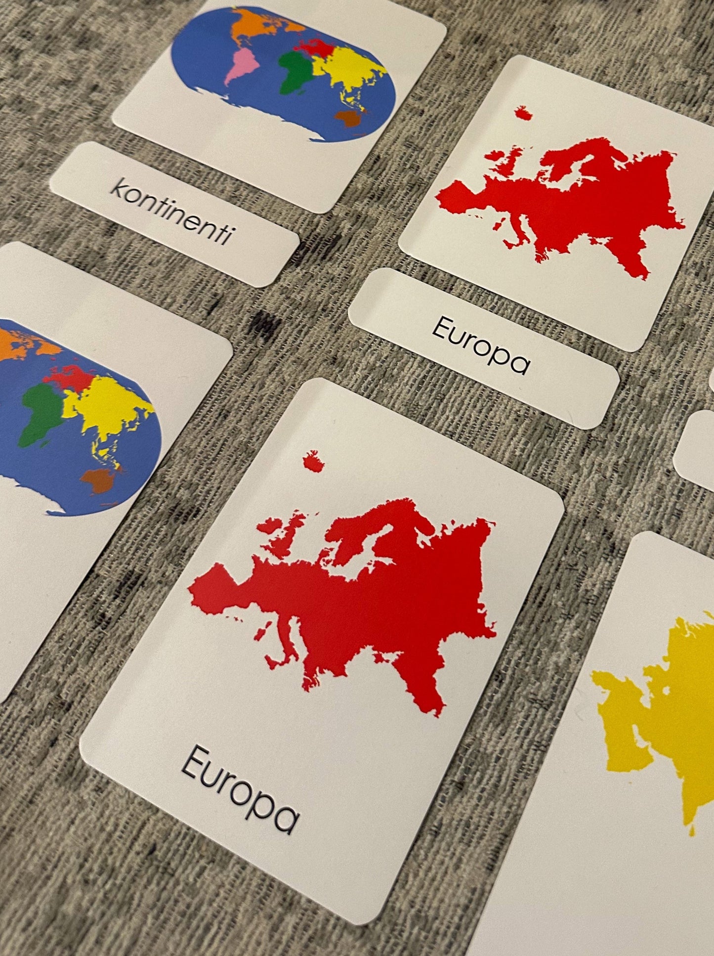 Montessori cards - Continents