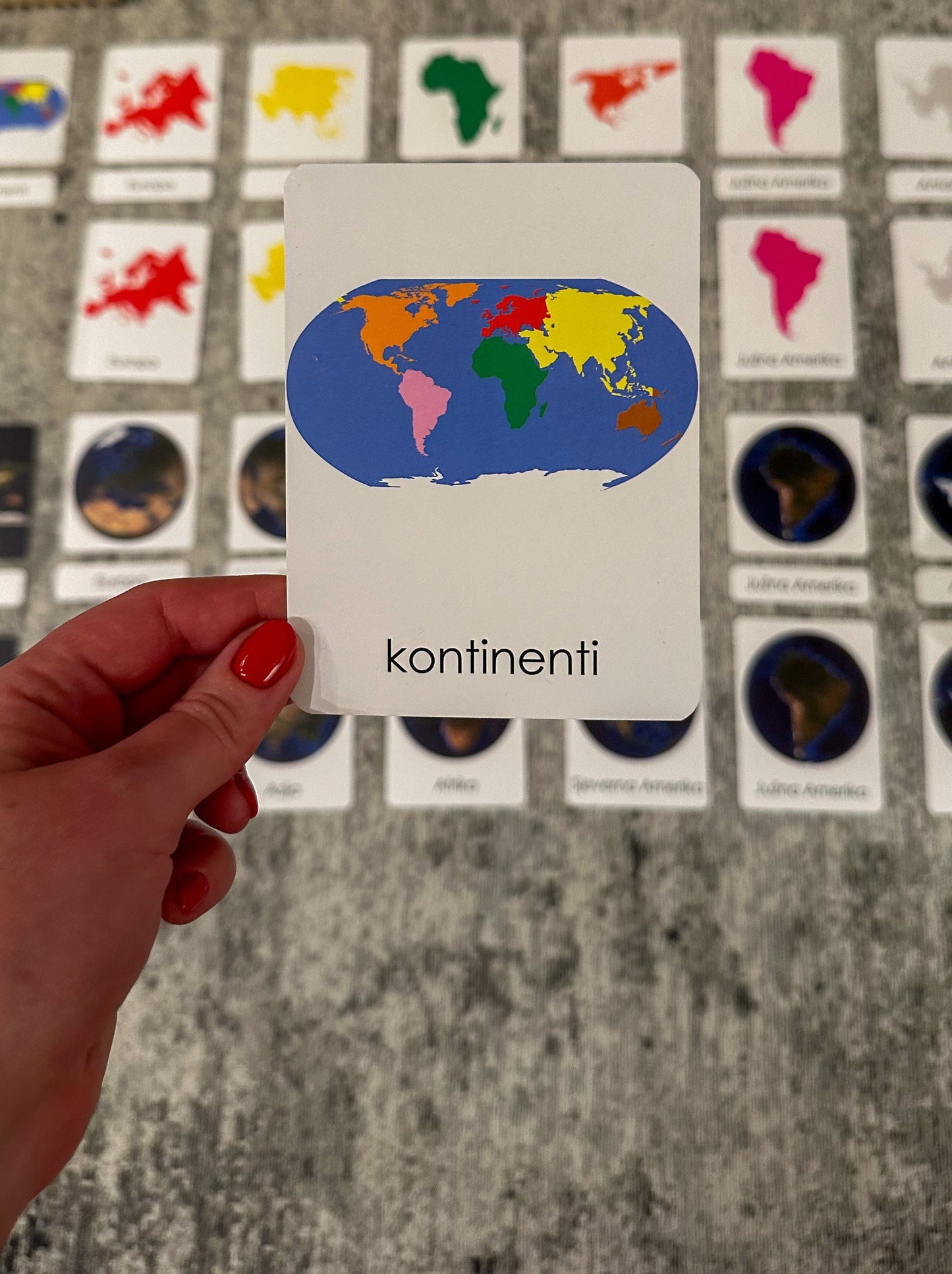 Montessori kartice - Kontinenti